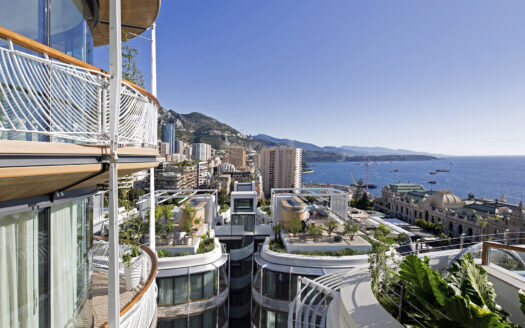 ONE MONTE CARLO · MAGNIFIQUE TRIPLEX 4 PIÈCES